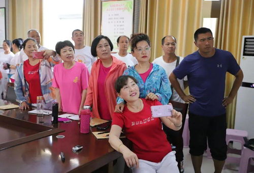 科技赋能健康行 2021年河南省“走基层送健康”持杖健走技能培训活动走进汝南县